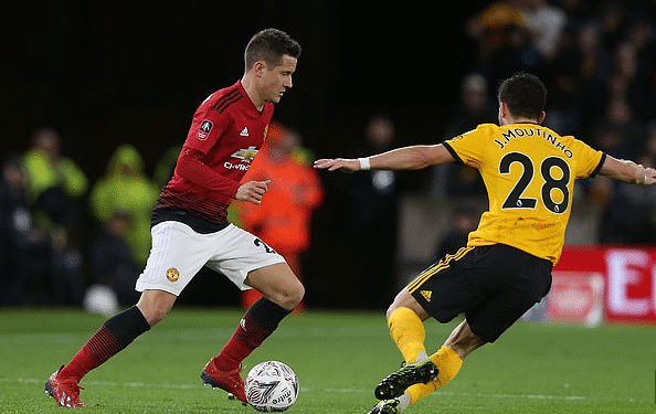 随着这位意 随着这位意