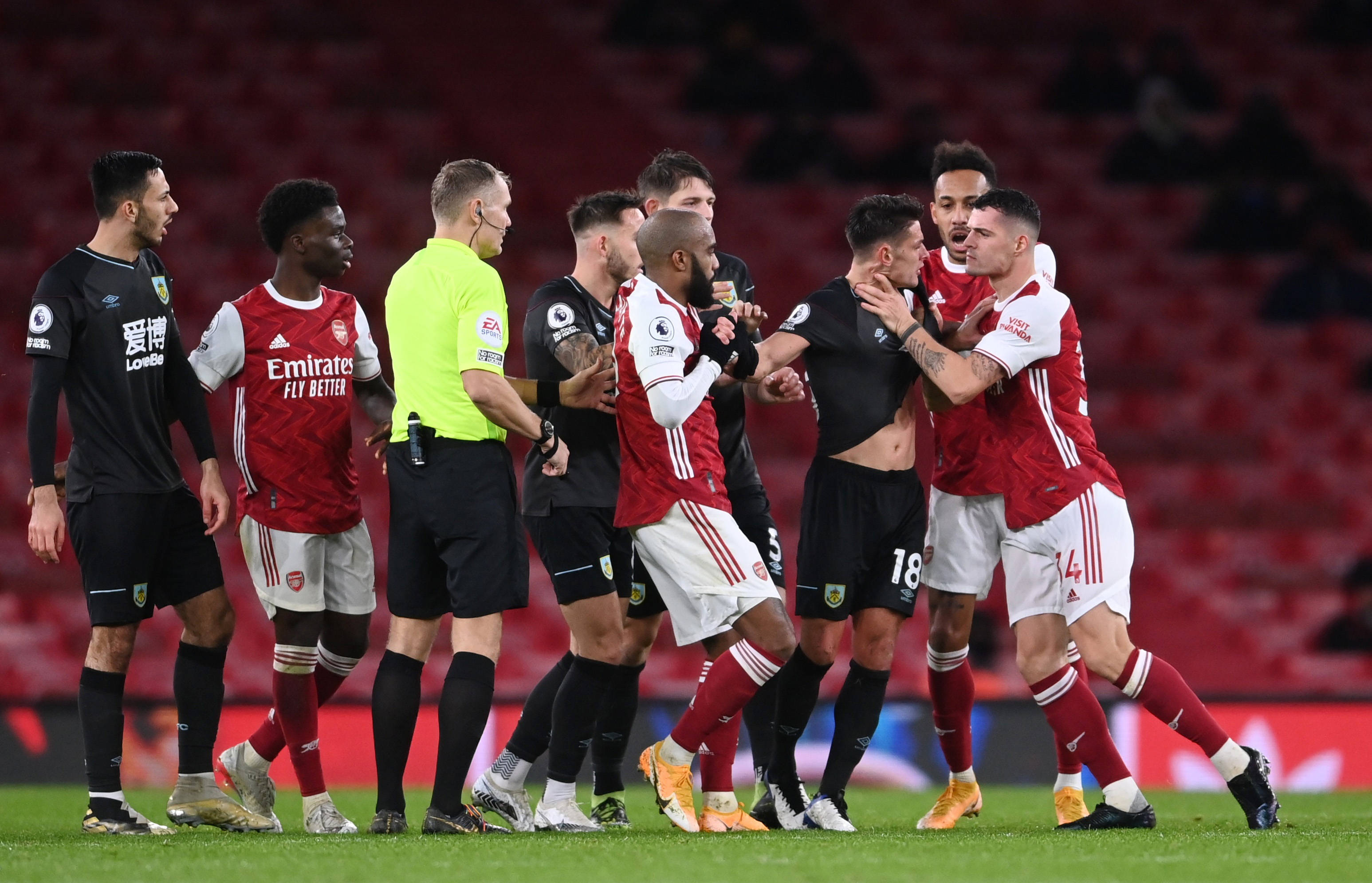 姆巴佩更是 姆巴佩更是